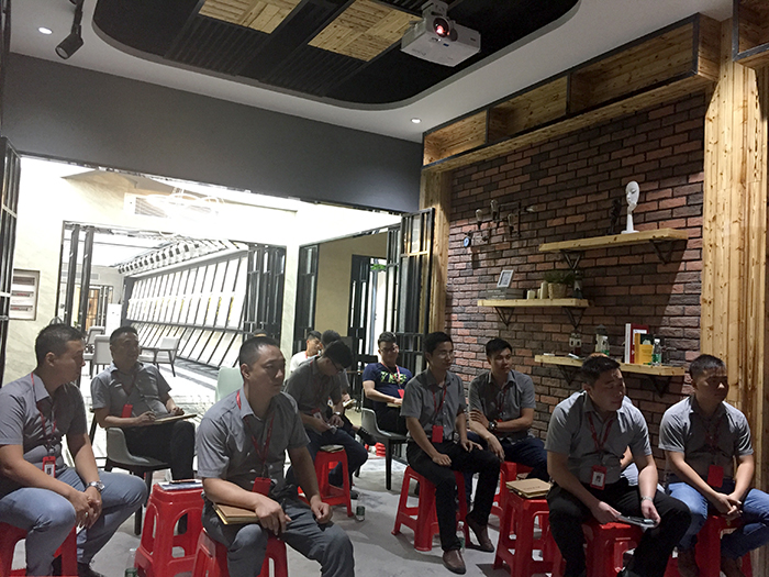 陶瓷一线品牌立博ladbrokes瓷砖“怎样快速向新客户先容公司和服务”演讲角逐圆满竣事
